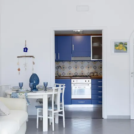 Casa Flavia Center - 5 Minutes To And 4 Air Conditioning بوسيتانو