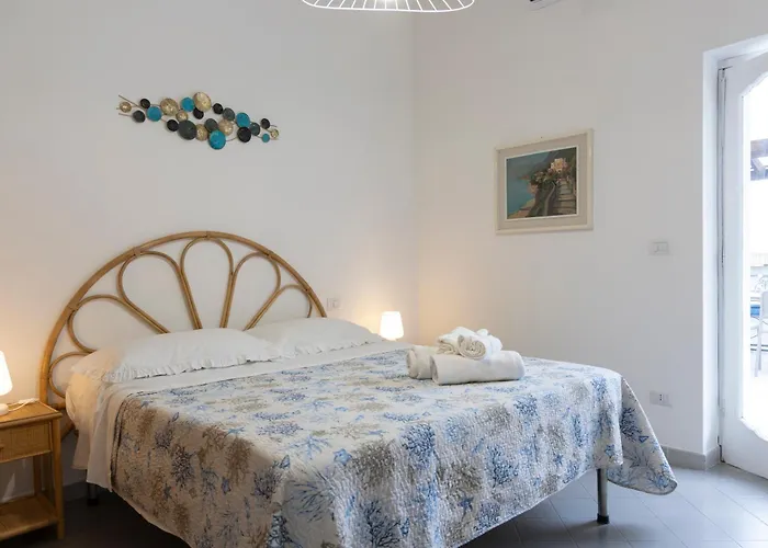 公寓 Casa Flavia Center - 5 Minutes To And 4 Air Conditioning 波西塔諾