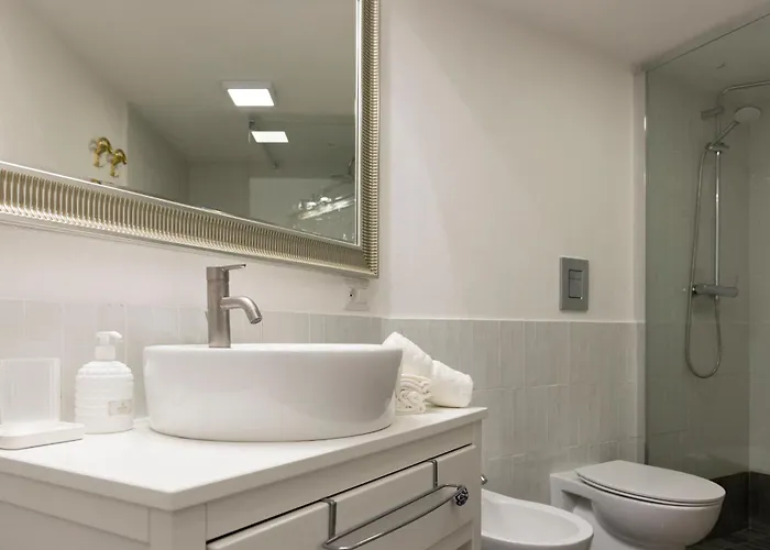 Διαμέρισμα Casa Flavia Center - 5 Minutes To And 4 Air Conditioning *