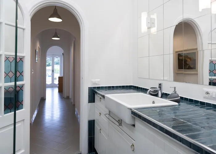 Διαμέρισμα Casa Flavia Center - 5 Minutes To And 4 Air Conditioning