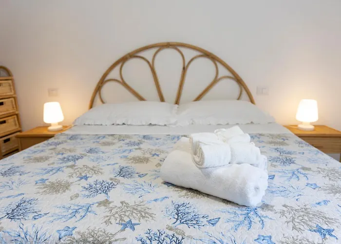 公寓 Casa Flavia Center - 5 Minutes To And 4 Air Conditioning 波西塔諾